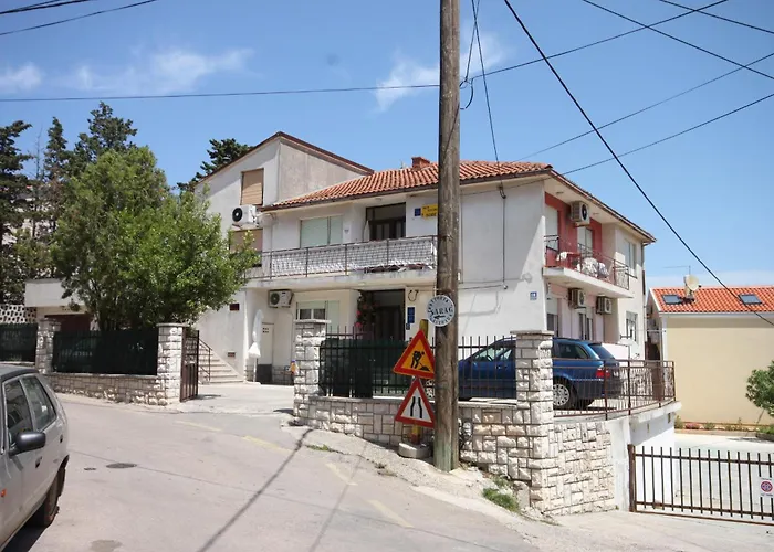 And With Parking Space 3* Mali Lošinj